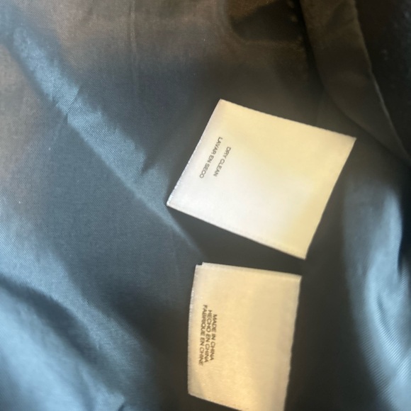 Blazer - Picture 3 of 5